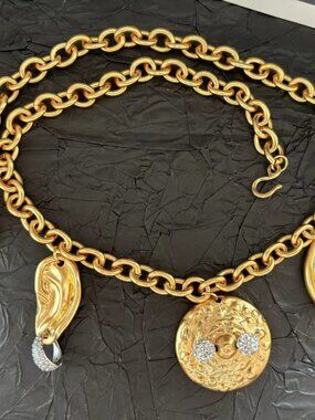 Schiaparelli Trendy Facial Features Necklace